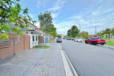 Pentas 6 @ Alam Impian