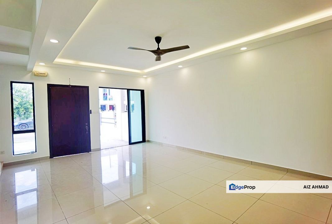 NEW FULLY EXTENDED 🔥 3 STOREY AT TAMAN BANGI VISTA BANGI, Selangor, Bangi