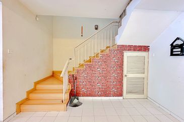 Seksyen 6 @ Bandar Bukit Mahkota