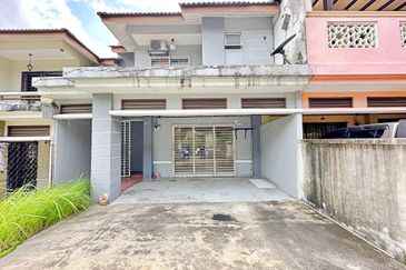 Seksyen 6 @ Bandar Bukit Mahkota