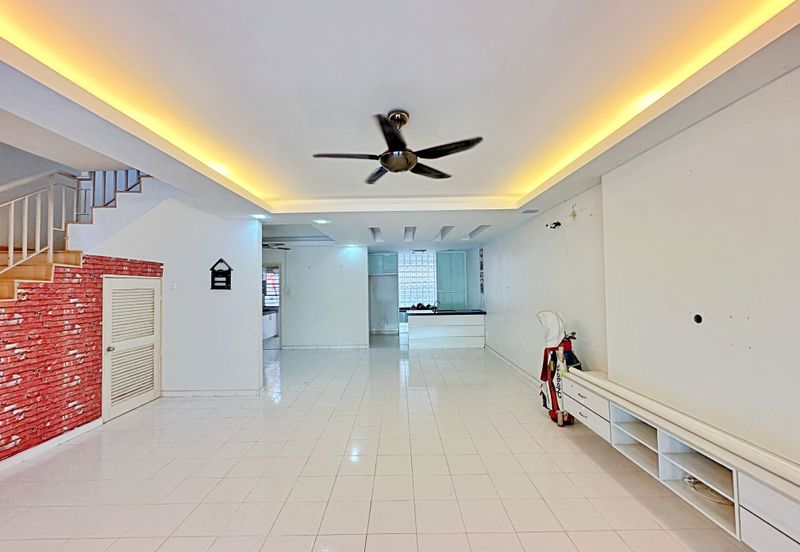 Seksyen 6 @ Bandar Bukit Mahkota