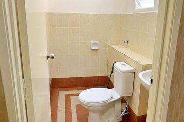 Seksyen 6 @ Bandar Bukit Mahkota