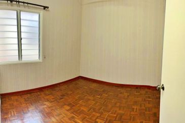 Seksyen 6 @ Bandar Bukit Mahkota