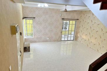 Seksyen 6 @ Bandar Bukit Mahkota