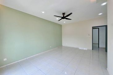 Laman Delfina @ Nilai Impian