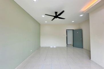 Laman Delfina @ Nilai Impian