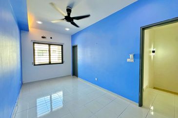 Laman Delfina @ Nilai Impian