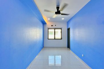 Laman Delfina @ Nilai Impian