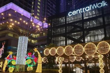 I Residence @ I City