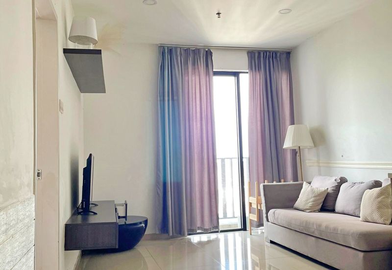 I Residence @ I City