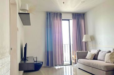 I Residence @ I City