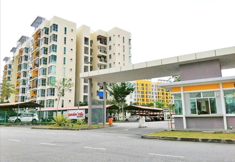 Garden Villa 1 Apartment