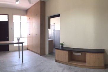 Pangsapuri Tun Teja 1