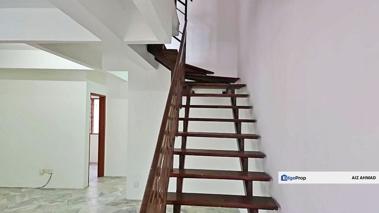 2 STOREY TERRACE, BANDAR BUKIT MAHKOTA SEKSYEN 2, KAJANG FOR RENT, Selangor, Kajang