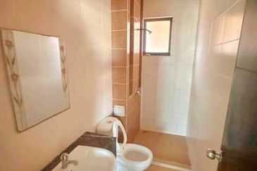 Desa Idaman Residences