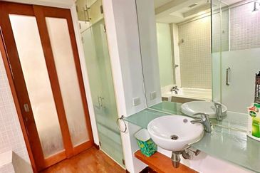 10 Semantan Suites (Sematan Avenue)