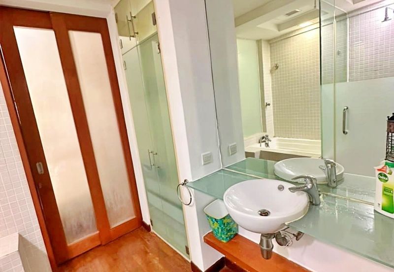 10 Semantan Suites (Sematan Avenue)