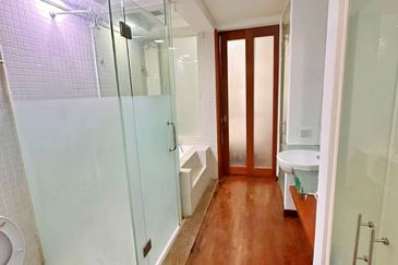 10 Semantan Suites (Sematan Avenue)