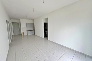 Newly Completed 4 Bedroom Residensi Emas @Kajang 2 For Rent