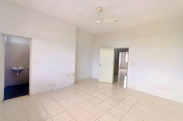 Horizon Livia, Bandar Mahkota, Banting For Rent