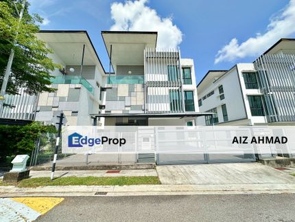 3 STOREY SEMI D D'PRESTIJ VILLA , KAJANG PERDANA SELANGOR, Selangor, Kajang