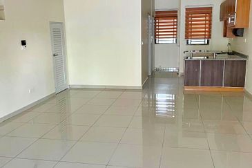 Laman Delfina @ Nilai Impian