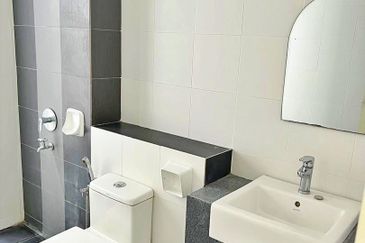 Laman Delfina @ Nilai Impian