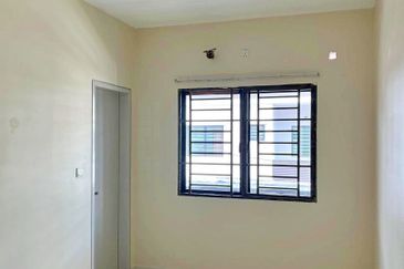 Laman Delfina @ Nilai Impian