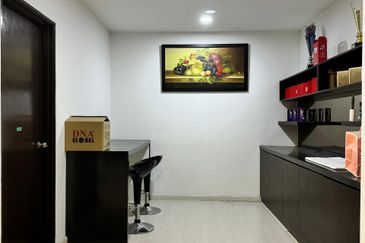 City Garden Commercial Centre