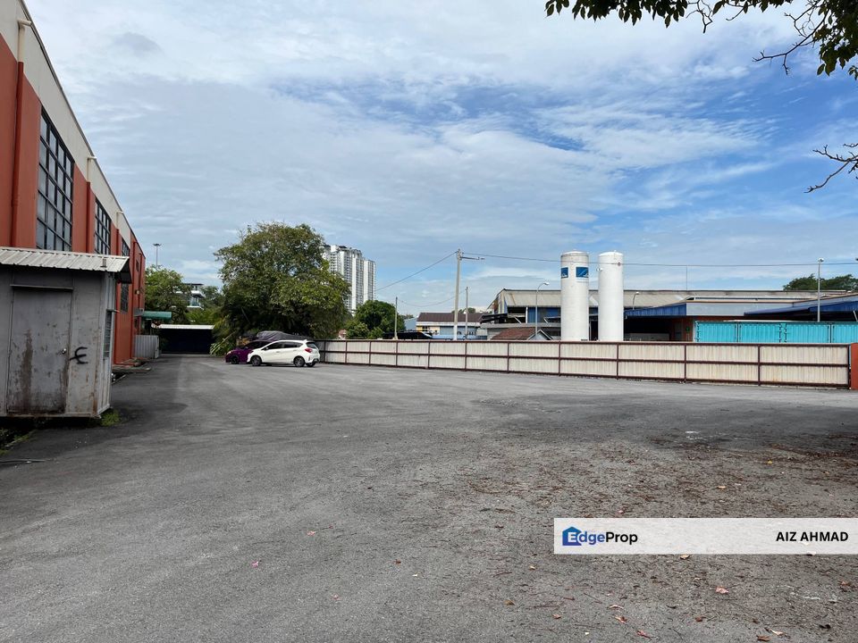 DETACHED WAREHOUSE 16,000SQFT BANGI NEAR SILK HWAY, Selangor, Bangi