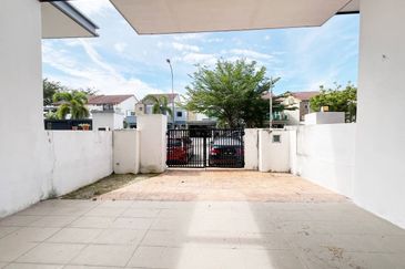 Alam Villas Eco Residences