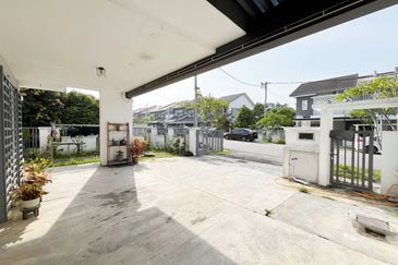 Kota Puteri, Batu Arang