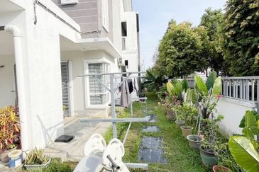 Kota Puteri, Batu Arang