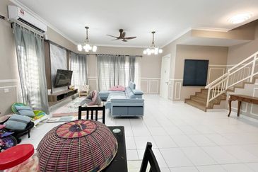 Kota Puteri, Batu Arang