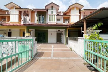 Kota Puteri, Batu Arang