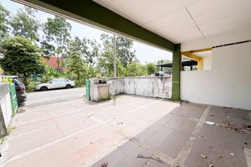 Kota Puteri, Batu Arang