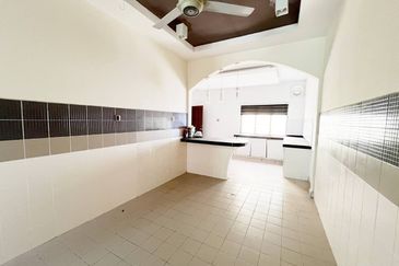 Kota Puteri, Batu Arang