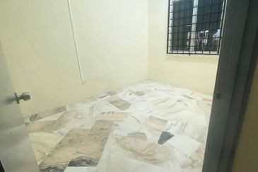 FACING OPEN💥FULL LOAN💥Single Storey Semi-D Taman Sri Bayu, Sungai Pelek, Sepang