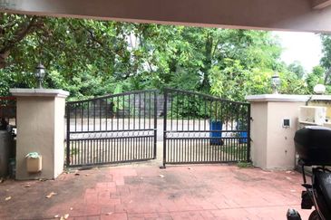 Taman Subang Permata