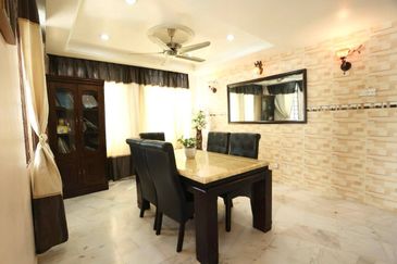 5610sqft💥FULL LOAN💥RENOVATED 2 Storey Bungalow Pantai Bagan Lalang, Sungai Pelek, Sepang