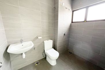 Dahlia Sari @ Saujana Perdana