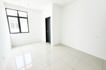 Dahlia Sari @ Saujana Perdana