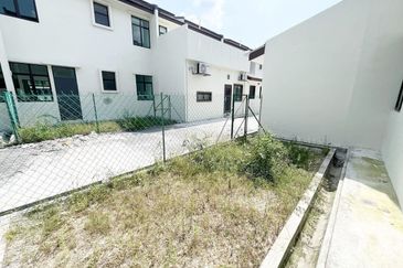 Dahlia Sari @ Saujana Perdana