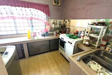 TAMAN ALAI PERDANA (CRISTAL BAY)