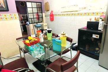 TAMAN ALAI PERDANA (CRISTAL BAY)