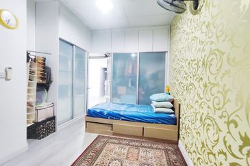 Jalan Sepah Puteri 5/12