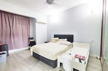 Jalan Sepah Puteri 5/12