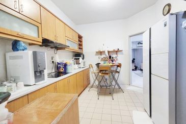 Jalan Sepah Puteri 5/12