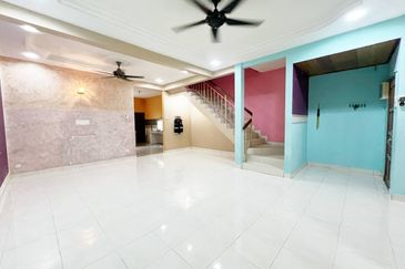 Kota Puteri, Batu Arang