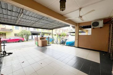 Kota Puteri, Batu Arang